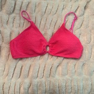 🌸O-ring pink bikini top🌸